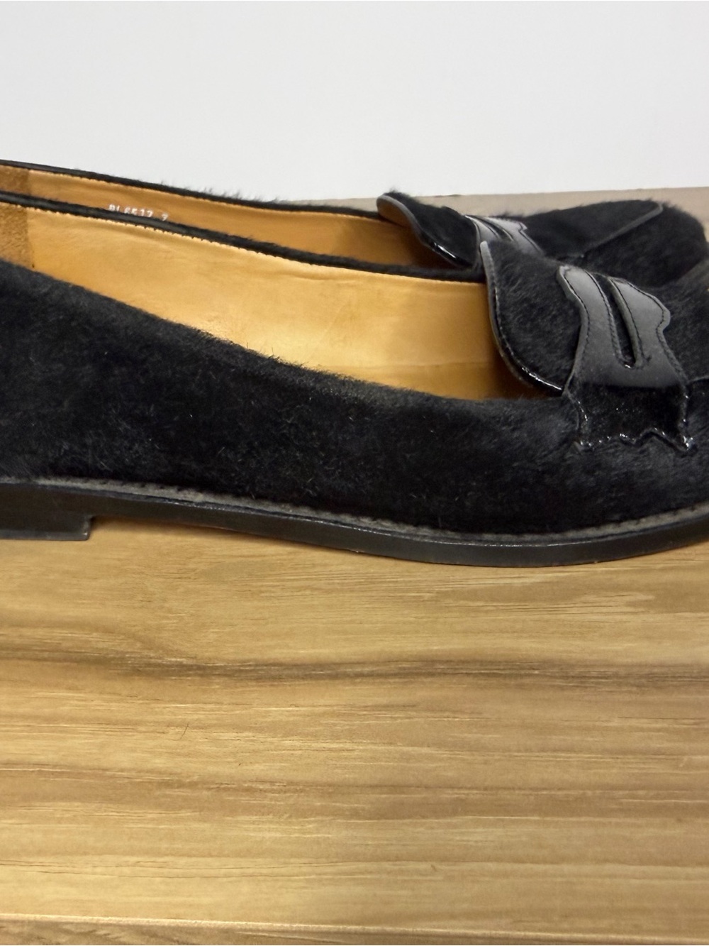 Lucchese Women’s Black Hair Loafers - Picture 5 of 7